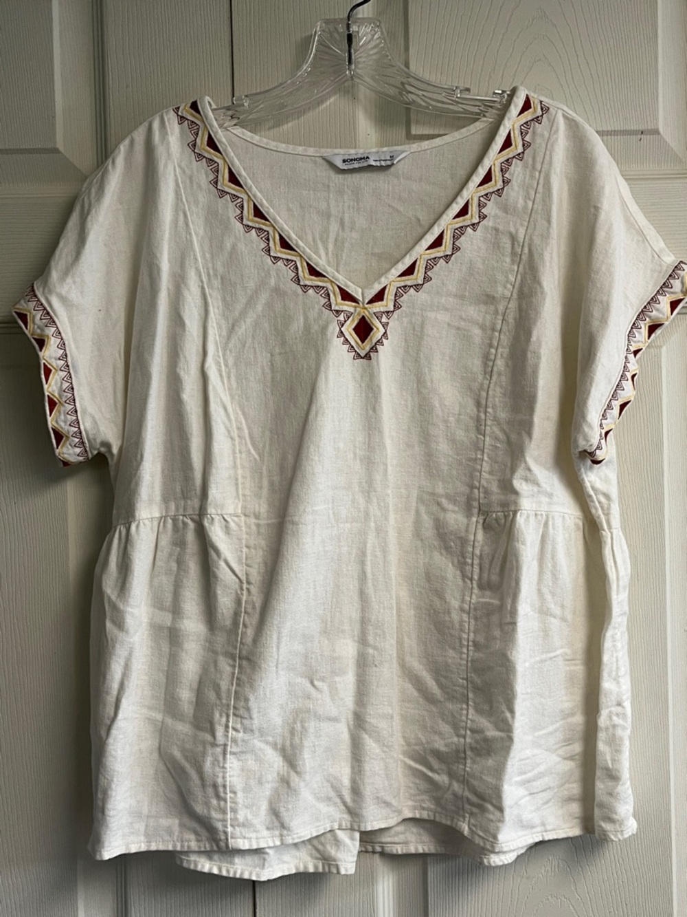 Sonoma Bohemian V-Neck Top Cream with Cute Embroidery Details Size Medium
